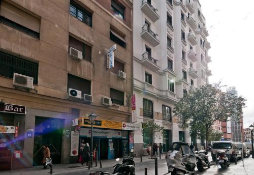 Gran Via Suites 马德里 外观 照片