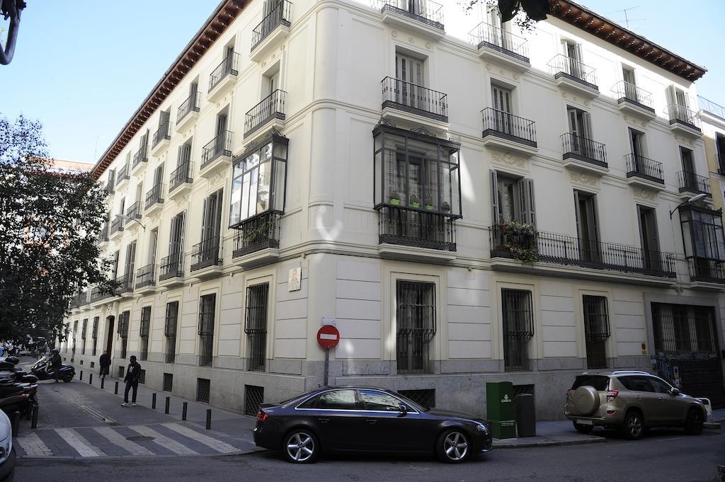Gran Via Suites 马德里 外观 照片